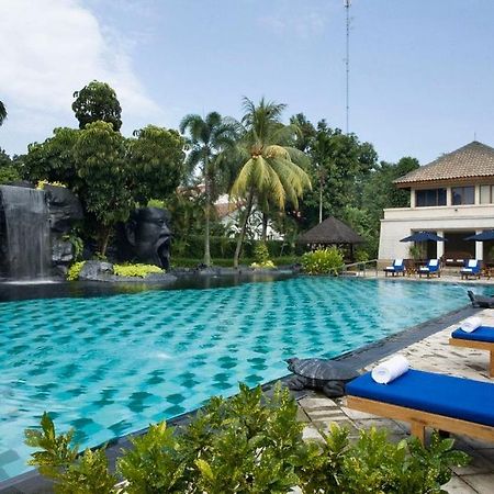 Country Woods Jakarta Aparthotel Cilandak  Buitenkant foto