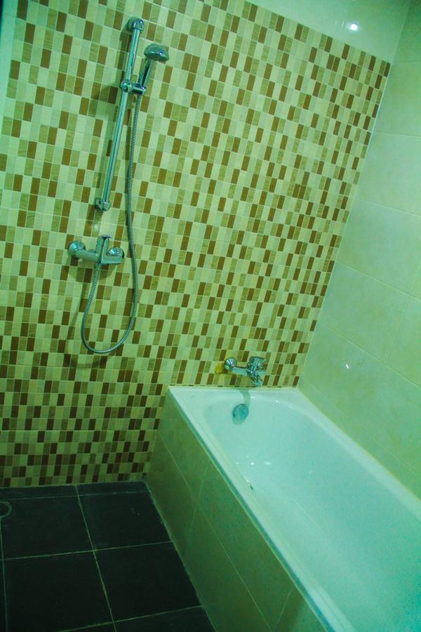 Country Woods Jakarta Aparthotel Cilandak  Buitenkant foto